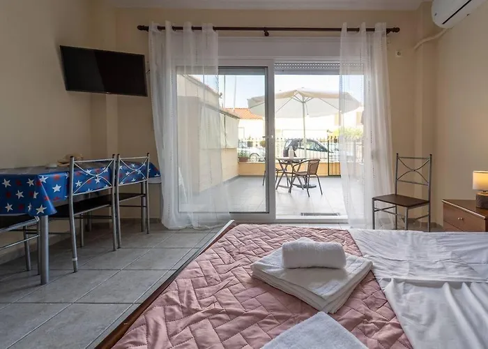 Cleri's Appartement Néa Péramos